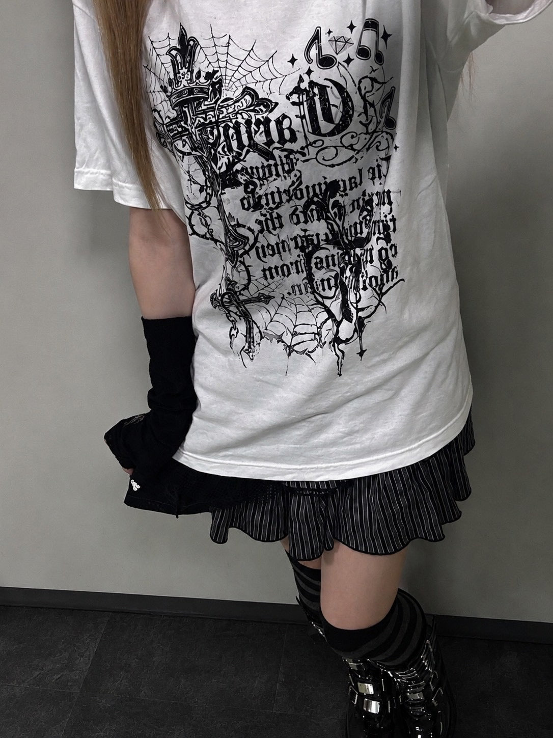 クロスプリントTシャツ